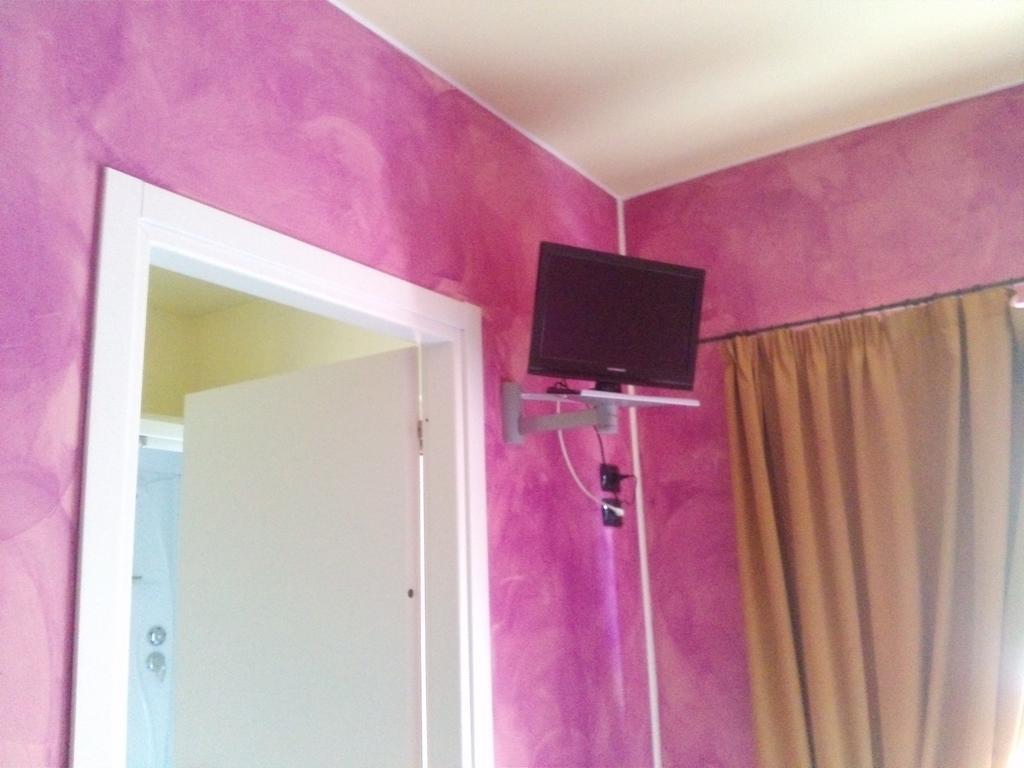 Hotel Empire Resort Iseo Kamer foto