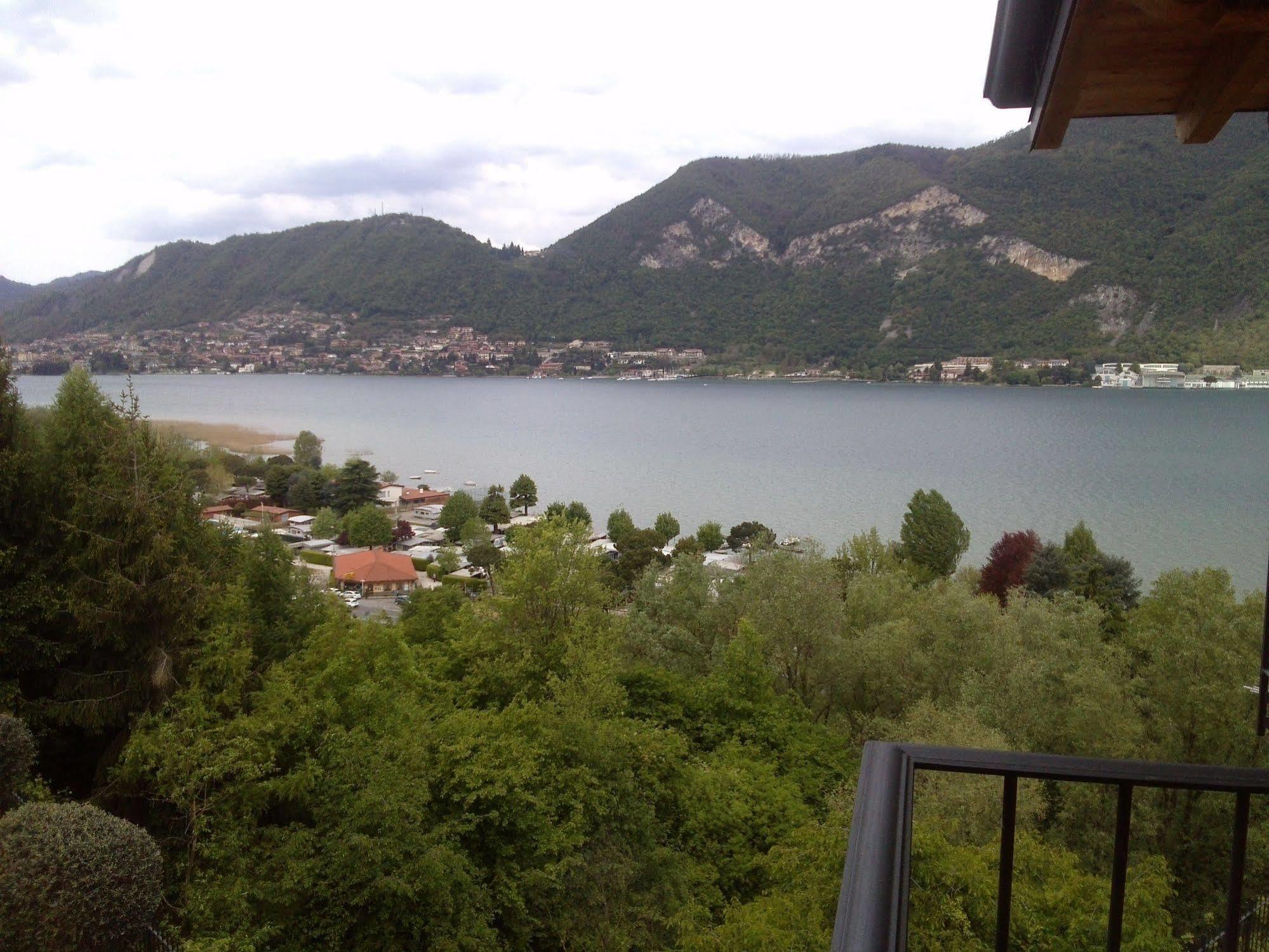 Hotel Empire Resort Iseo Buitenkant foto
