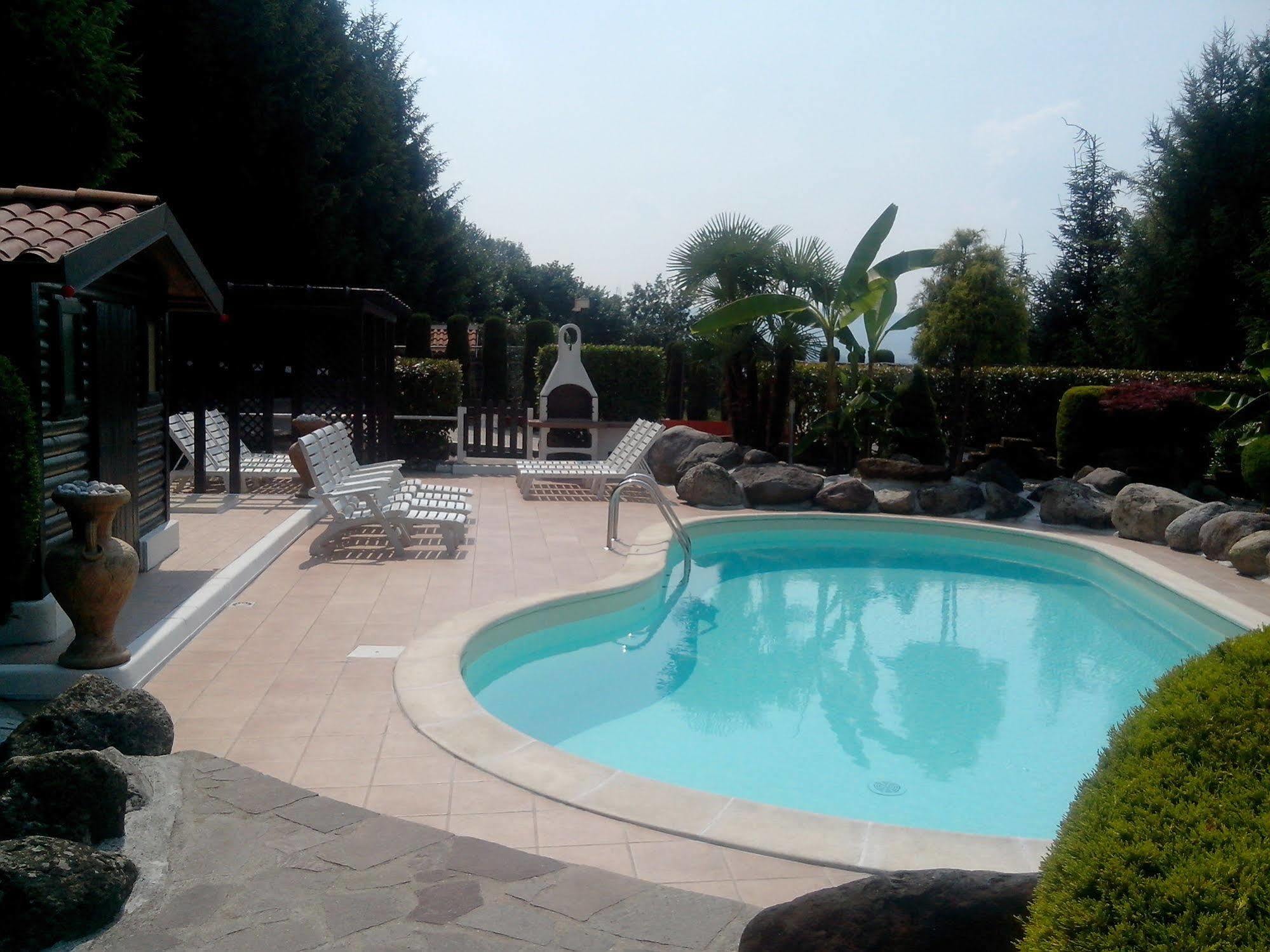 Hotel Empire Resort Iseo Buitenkant foto